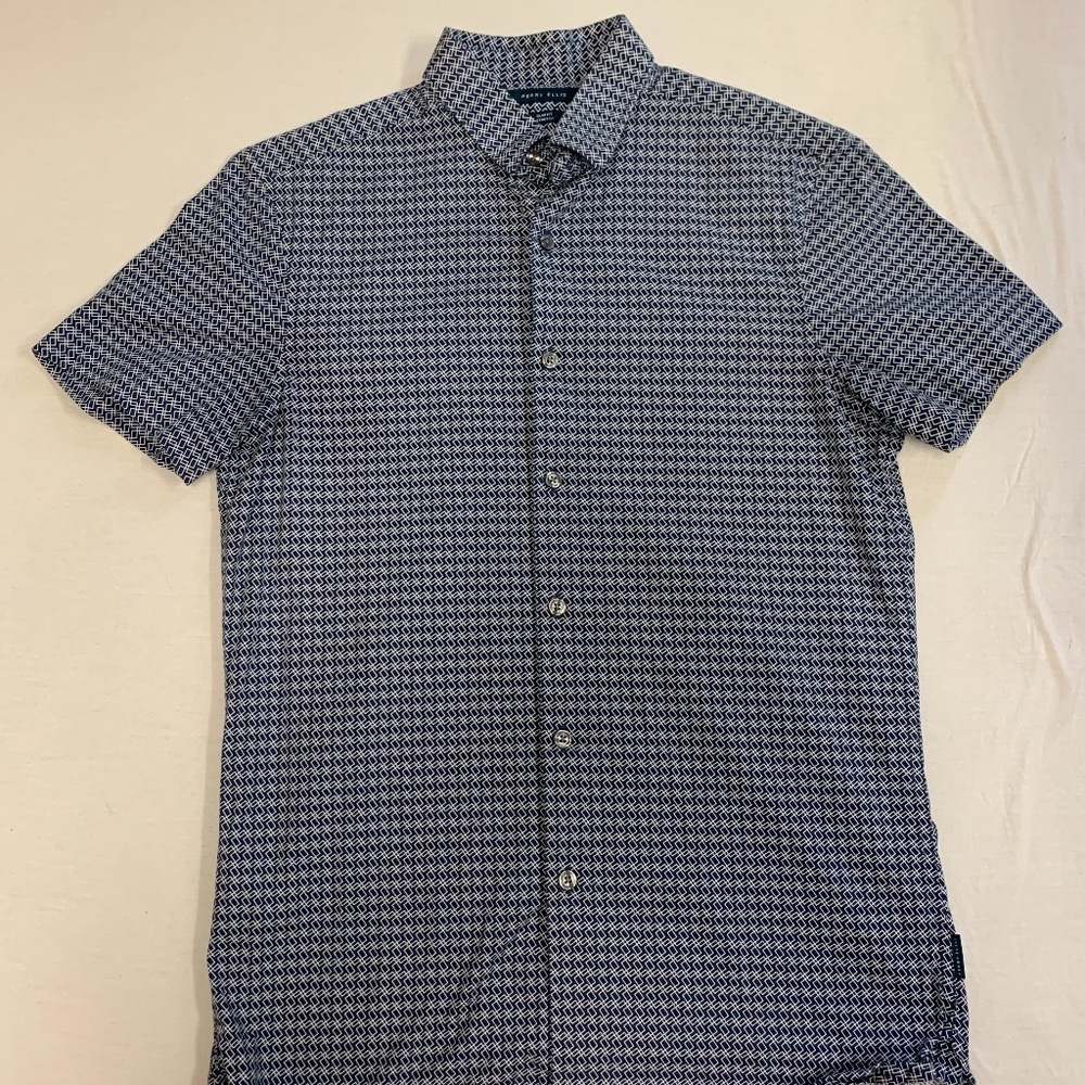 Men's Perry Ellis Geometric Button Down Shirt